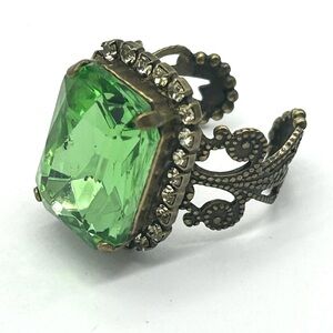 Sorrelli Crystal Emerald Cut Band Ring